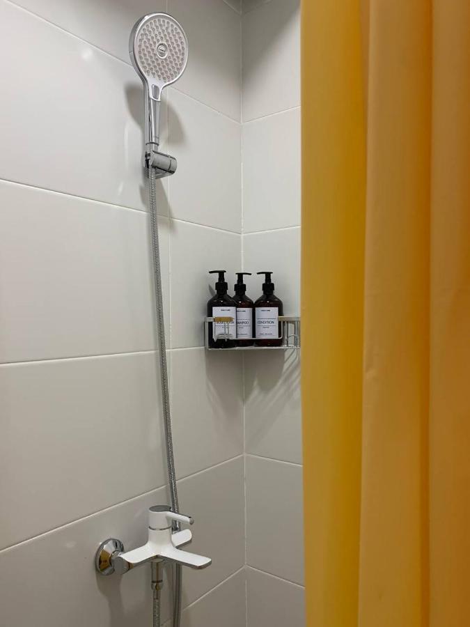 Aiva Hostel ビシュケク エクステリア 写真